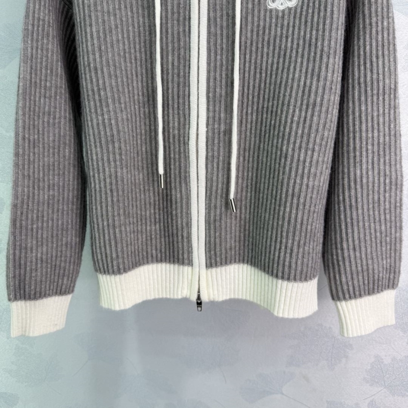 Ce1i*e sweater